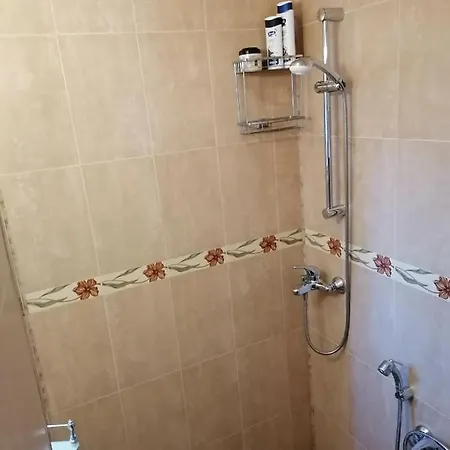 Lazur- Neben Meeresgarten Apartment