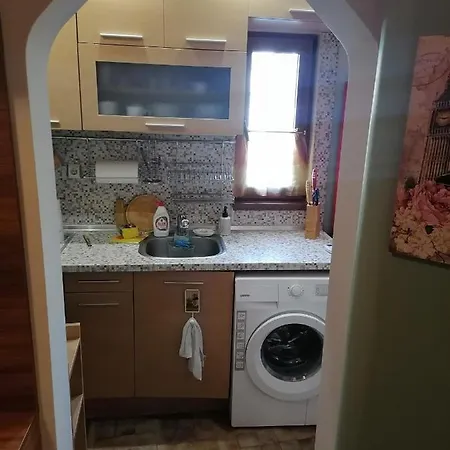 Lazur- Neben Meeresgarten Daire Burgaz